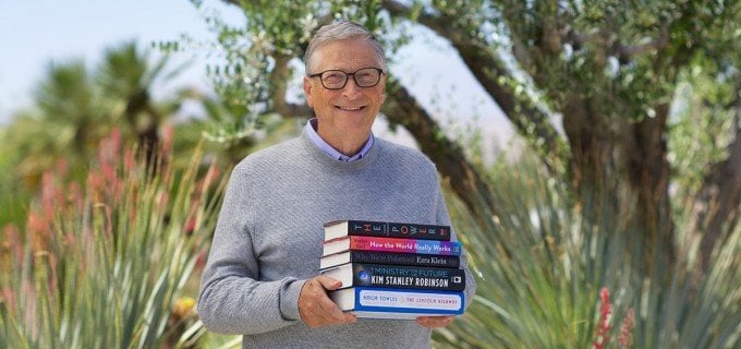 Bill Geyts yaz tatili için 5 kitap önerdi