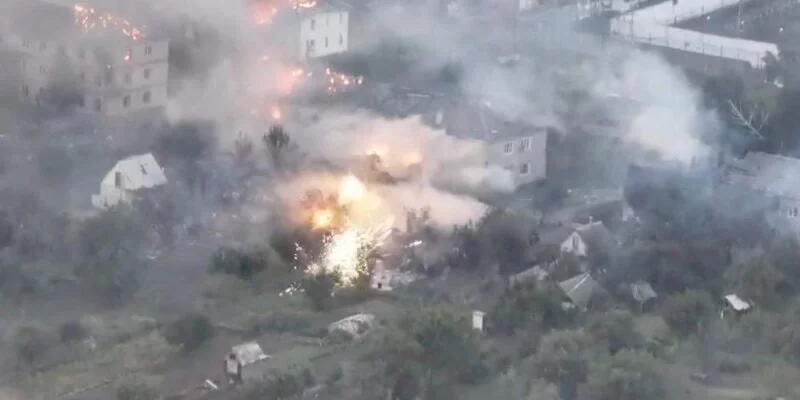 Ukraina armiyasi Kursk oblastida hujumga oʻtdi