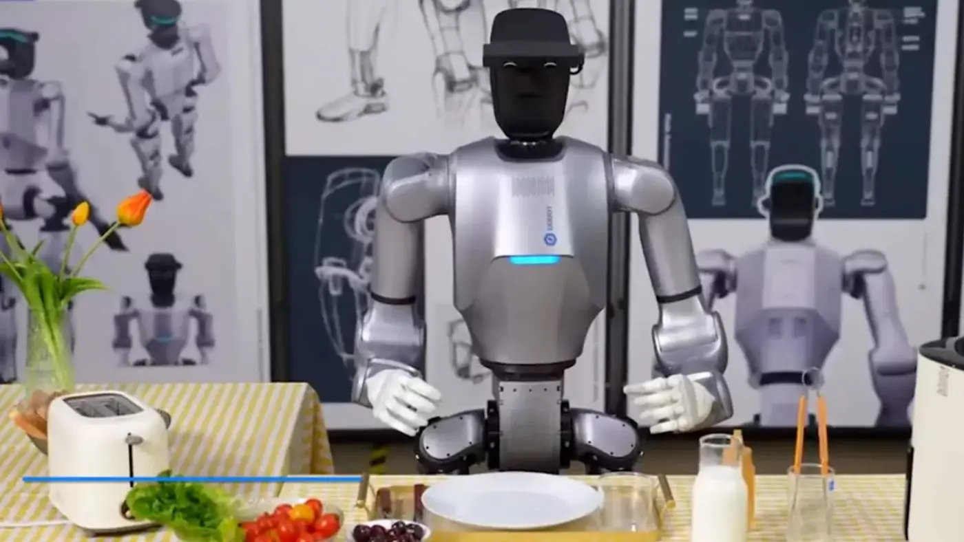 Dobot Atom: A new generation of humanoid assistant