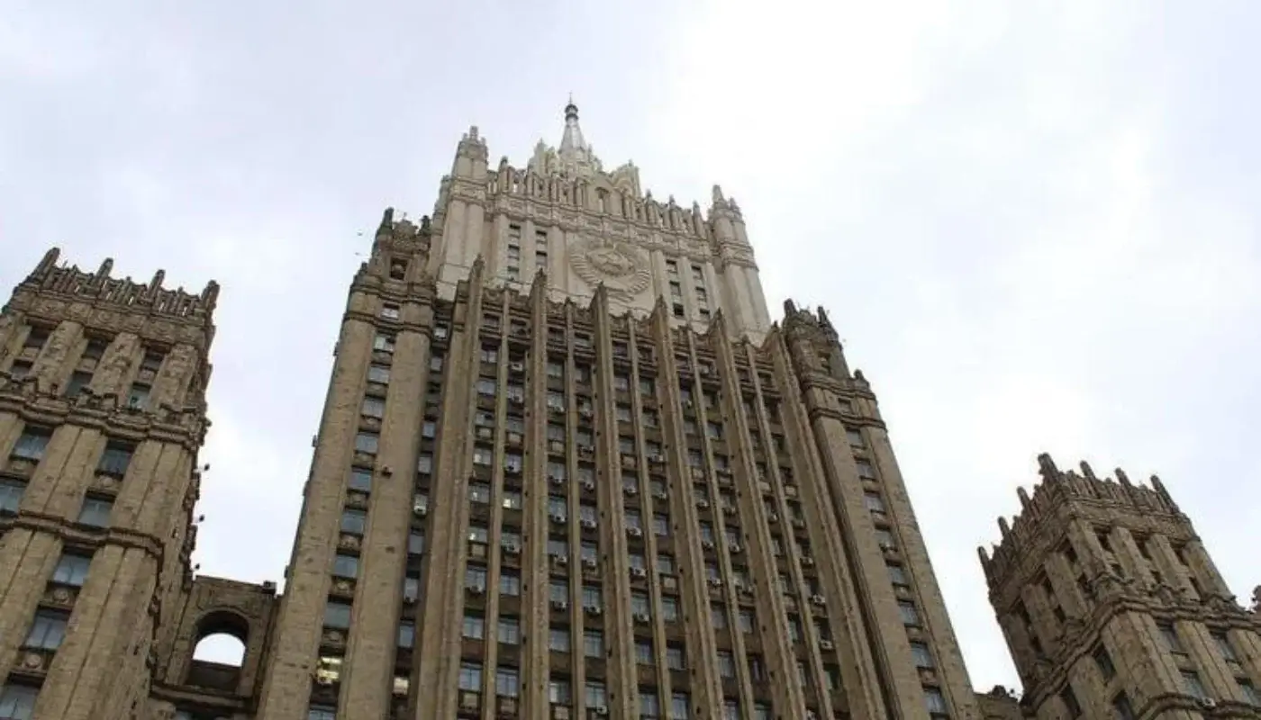 Москва: “Сулҳ” ҳақида гапириш учун аввал Истанбулдаги музокаралар ўтказилиши шарт